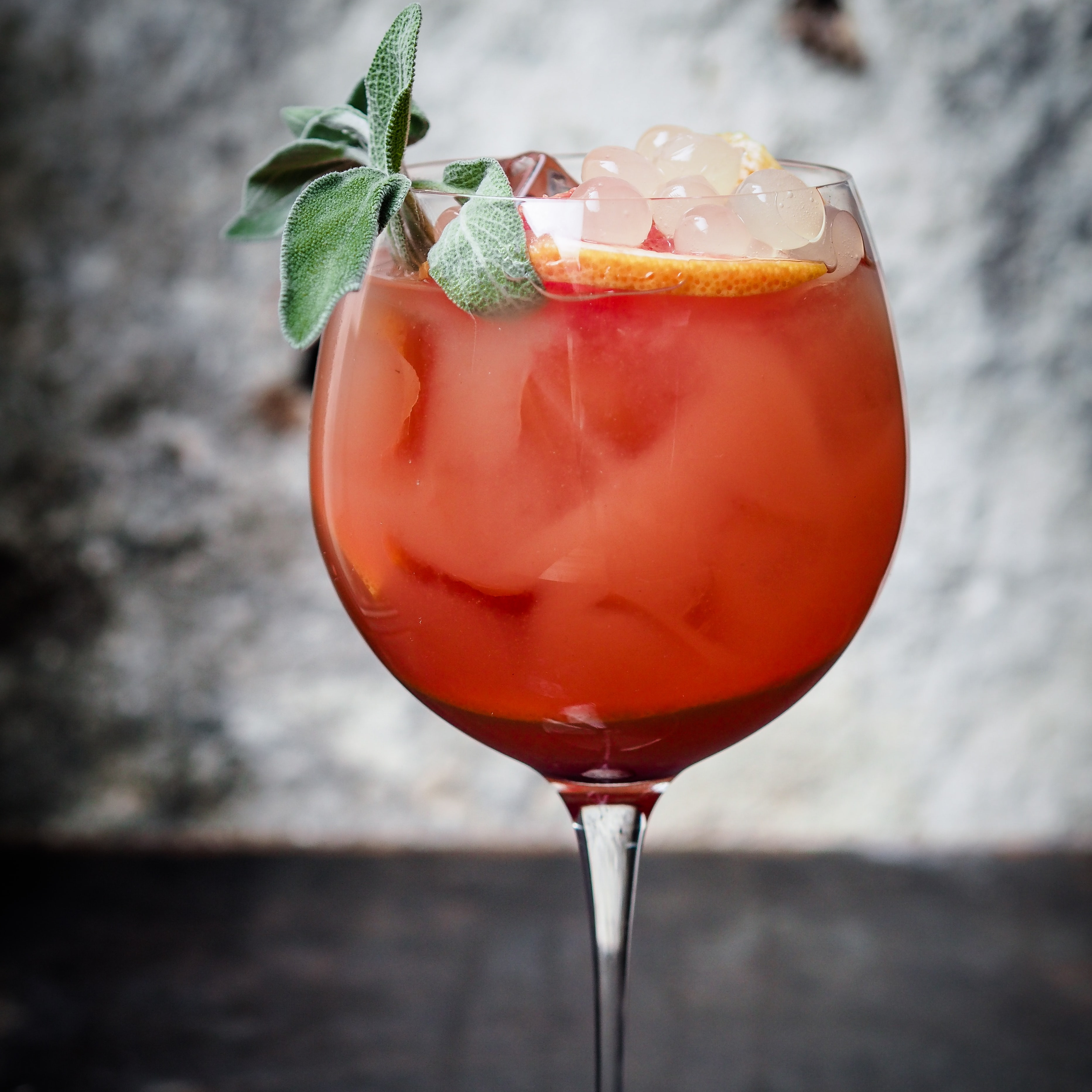 SOURCER Cocktail - tea infused Wodka SOURCER Cocktail - tea infused Wodka